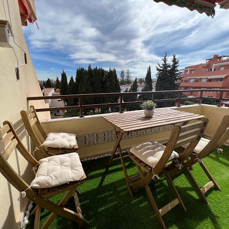 Apartamento Tropical Con Piscina Cerca De La Playa 托雷莫利诺斯 外观 照片